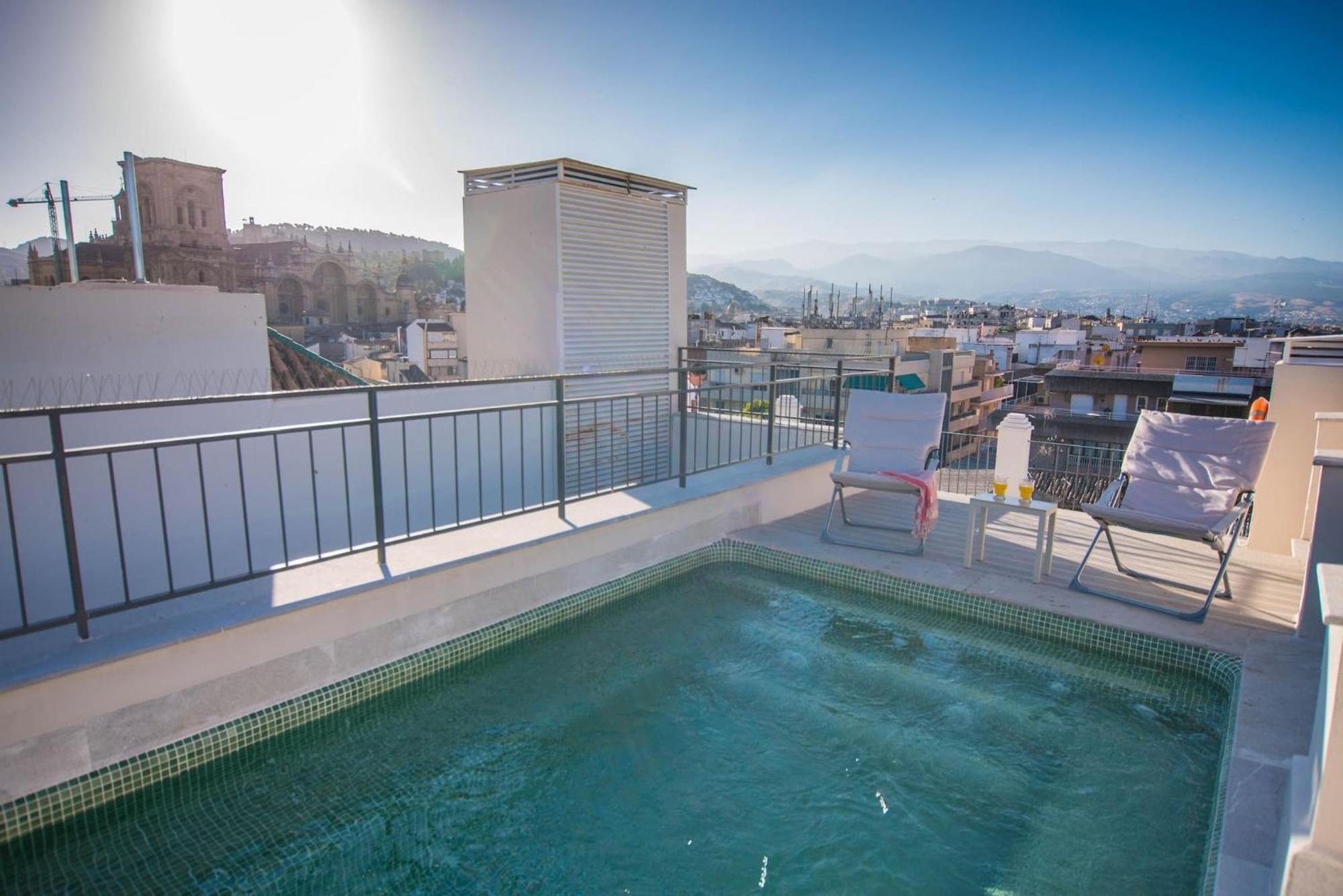 Trinidad Deluxe 3 Apartman Granada Kültér fotó